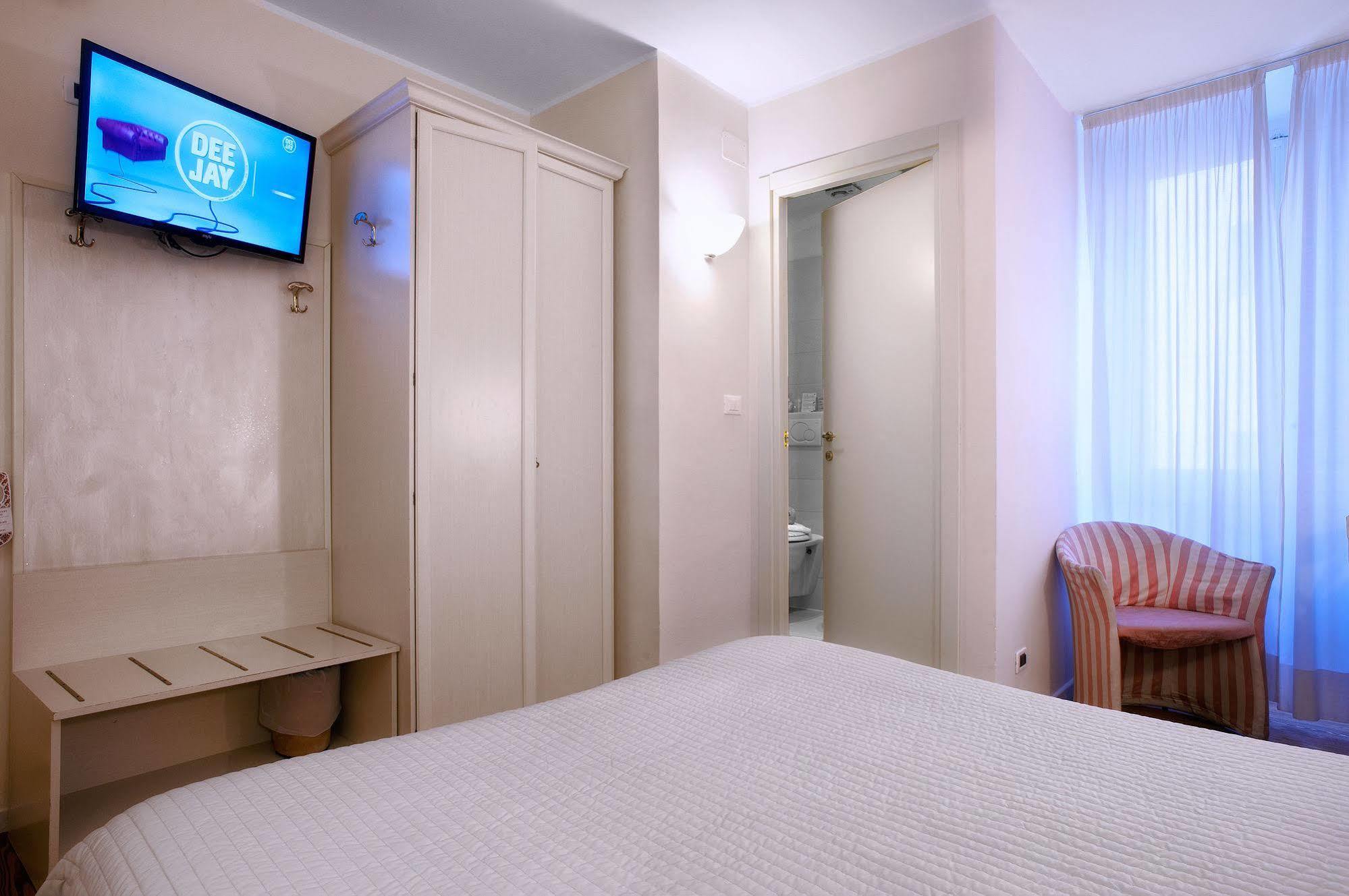 Hotel Cortese ซานเรโม ภายนอก รูปภาพ