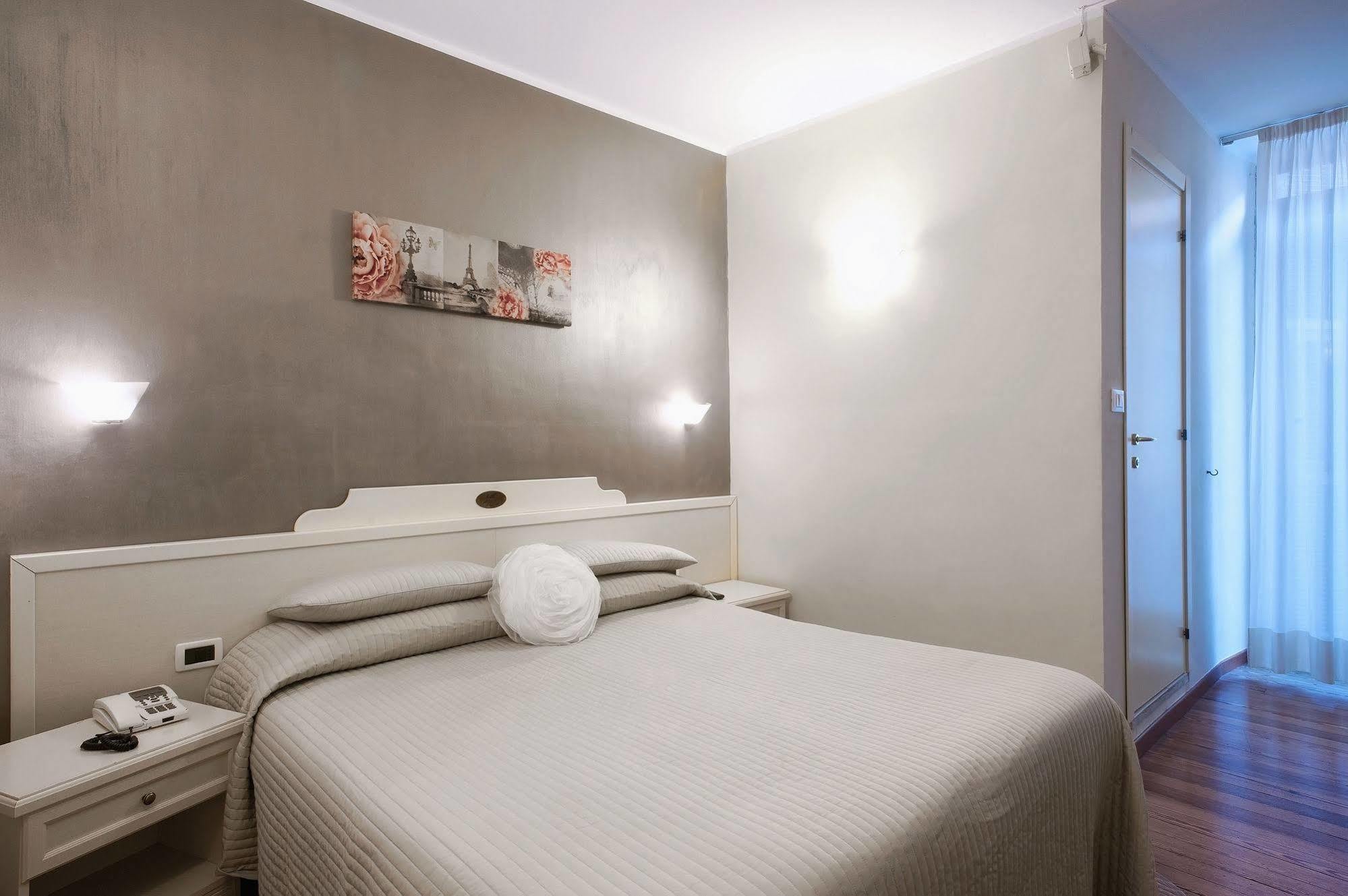 Hotel Cortese ซานเรโม ภายนอก รูปภาพ